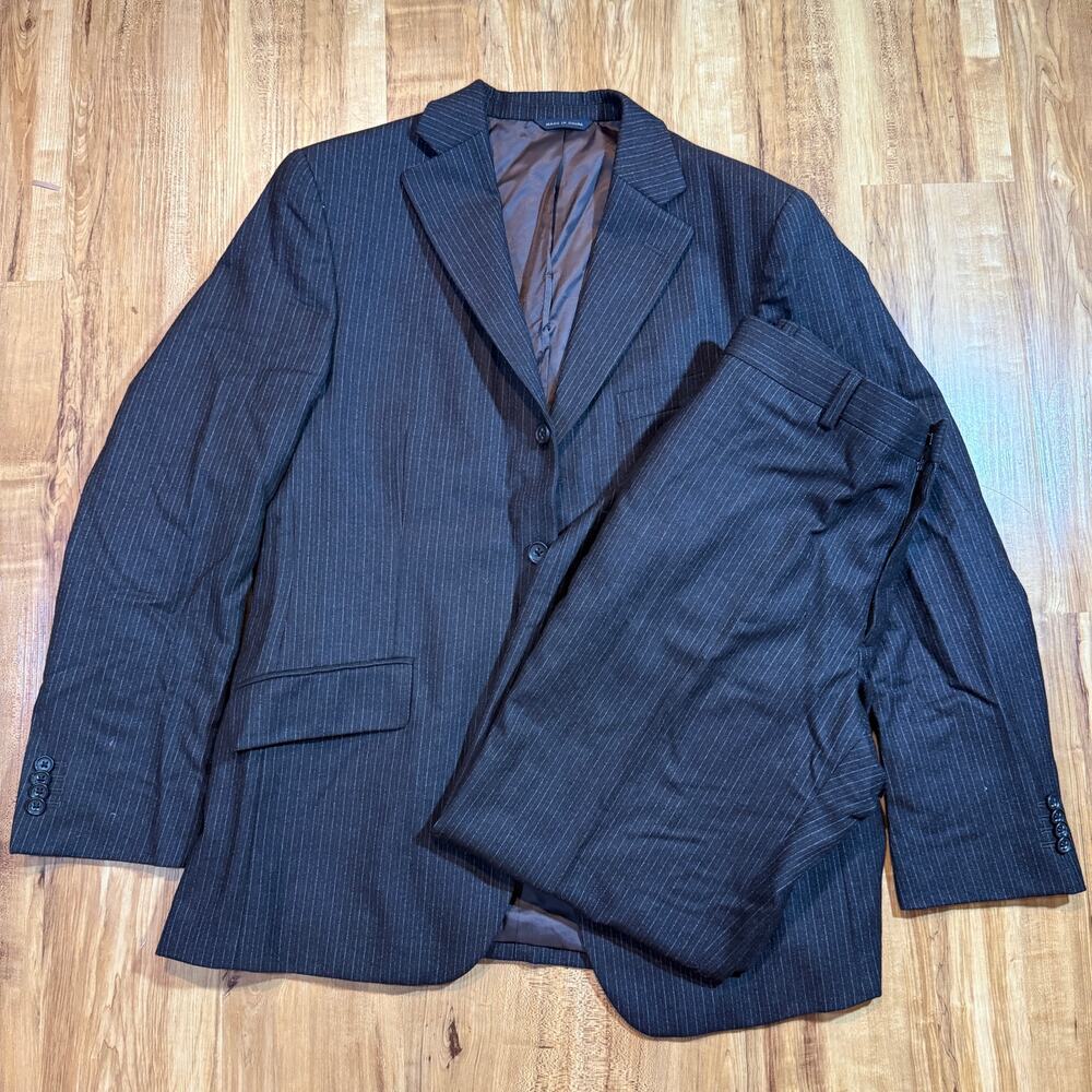 Banana Republic Charcoal Pinstripe Wool Business Professional Suit Set 40S